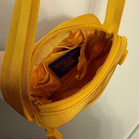 Baboon to the Moon 1.2L Sling Bag - Yellow - Picture 4 of 6